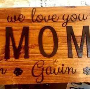 Mom sign